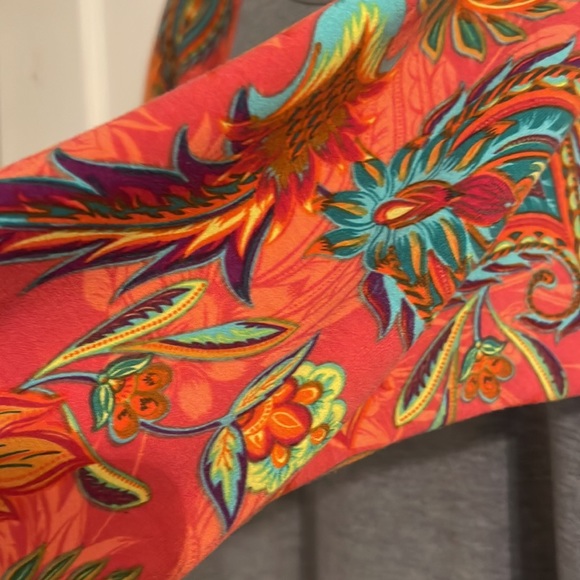 Lularoe Randy XL - Picture 2 of 2